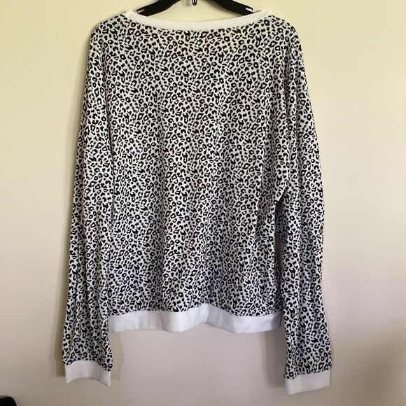 SHEIN white leopard long sleeve top large - Picture 5 of 5